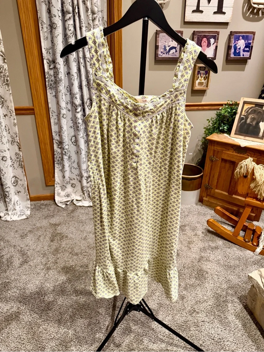 Secret Treasures Summer Nightgown